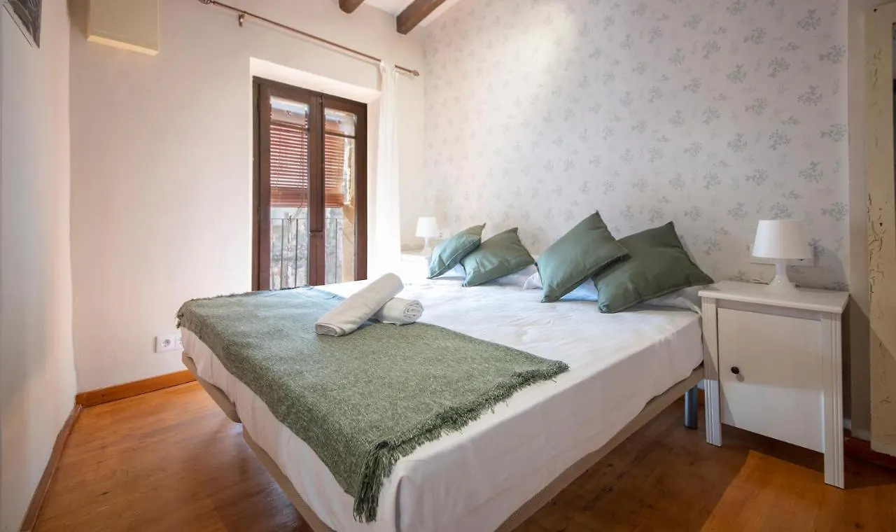 Tarracohomes, Th125 Atico Calderers Con Barbacoa Y Terraza Tarragona 0*,